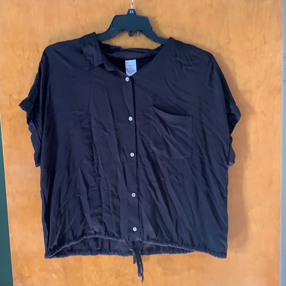 Black Cinch Bottom Tie Top